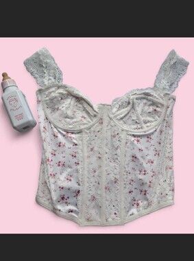 Forever 21 White Dainty Floral Corset Top with Pink Floral Pattern Size M